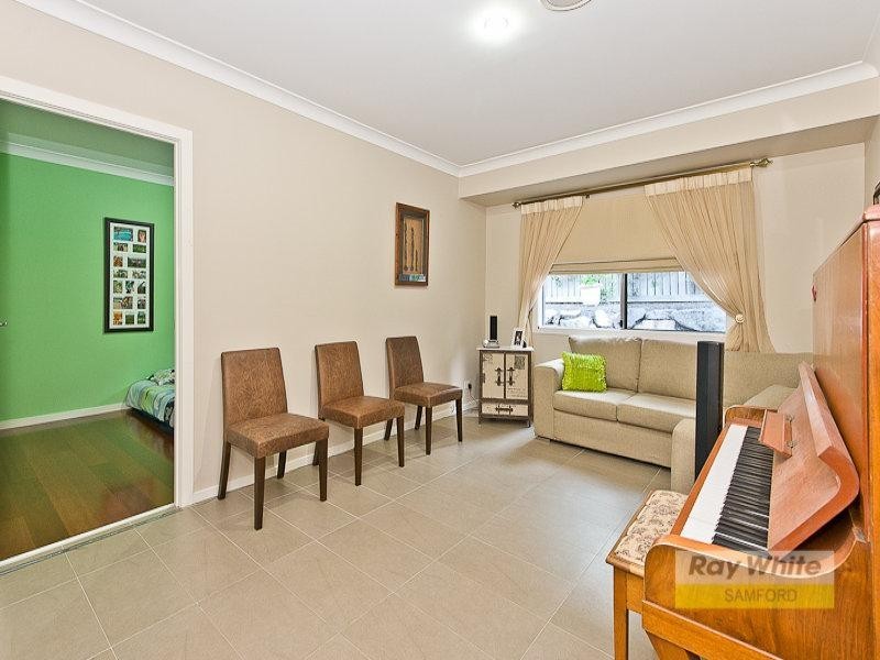 12 Kingfisher Close, Mcdowall QLD 4053