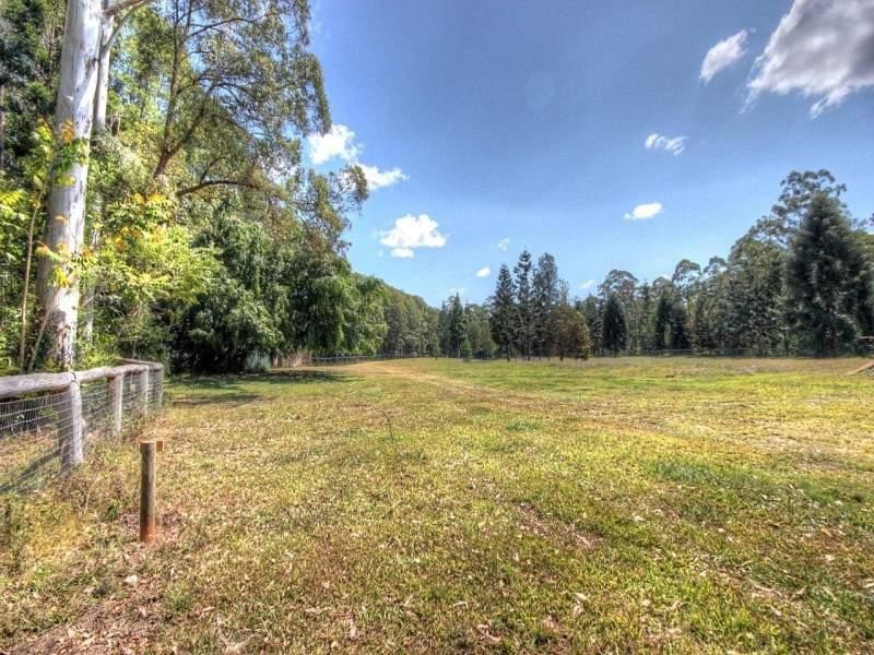 577 Mt Samson Road, Kobble Creek QLD 4520