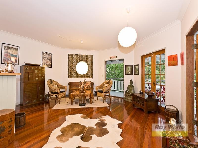 19 Smallwood Court, Samford Valley QLD 4520