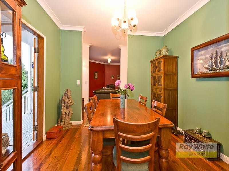 19 Smallwood Court, Samford Valley QLD 4520