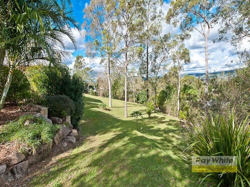 10 Equestrian Court, Highvale QLD 4520