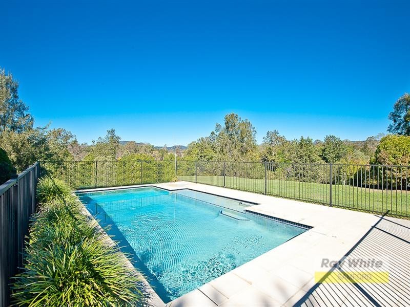 40 Greggs Road, Samford Valley QLD 4520