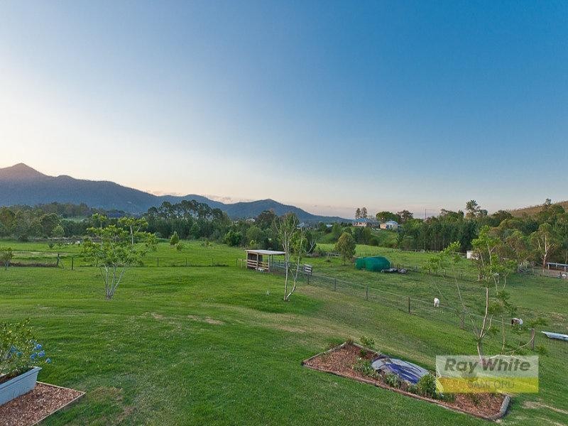 5 Sajla Court, Mount Samson QLD 4520