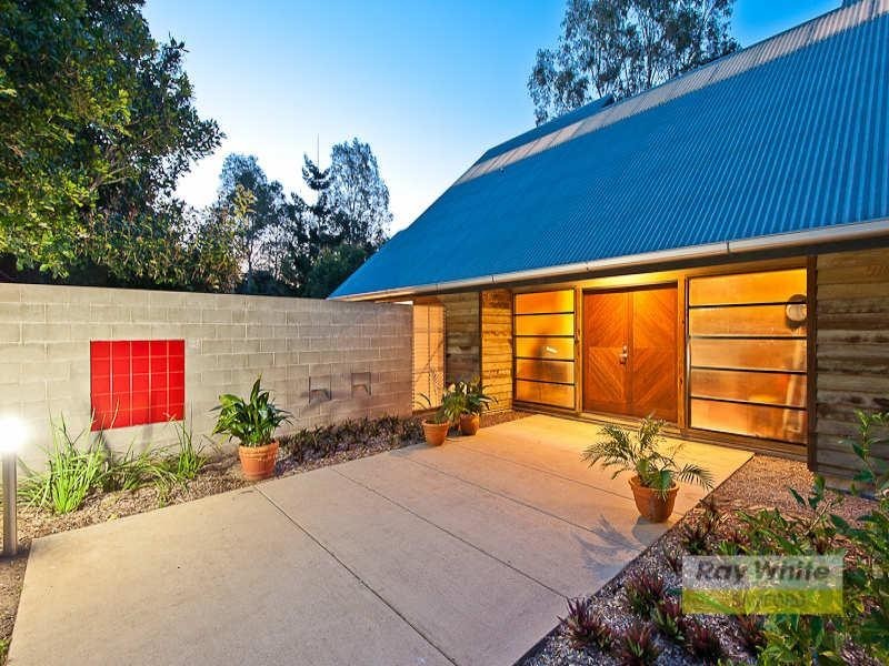 14 Narrien Court, Samford Village QLD 4520