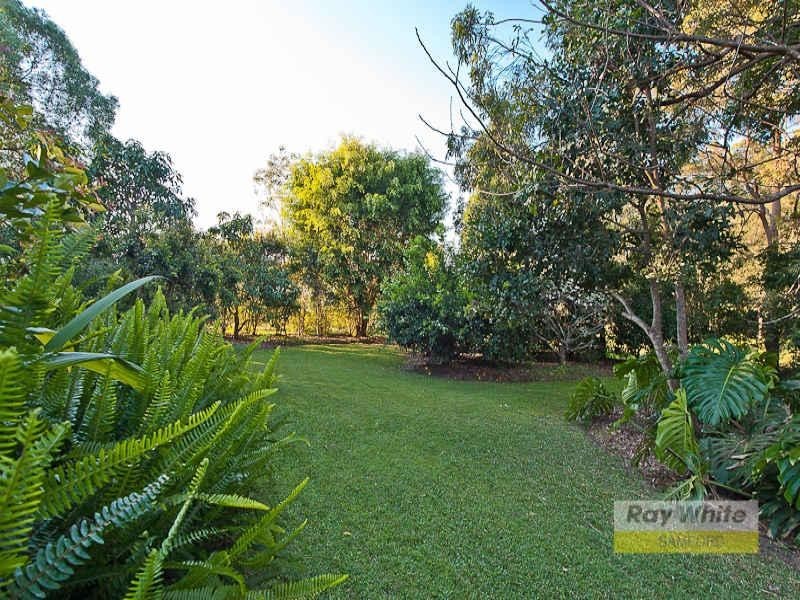 14 Narrien Court, Samford Village QLD 4520