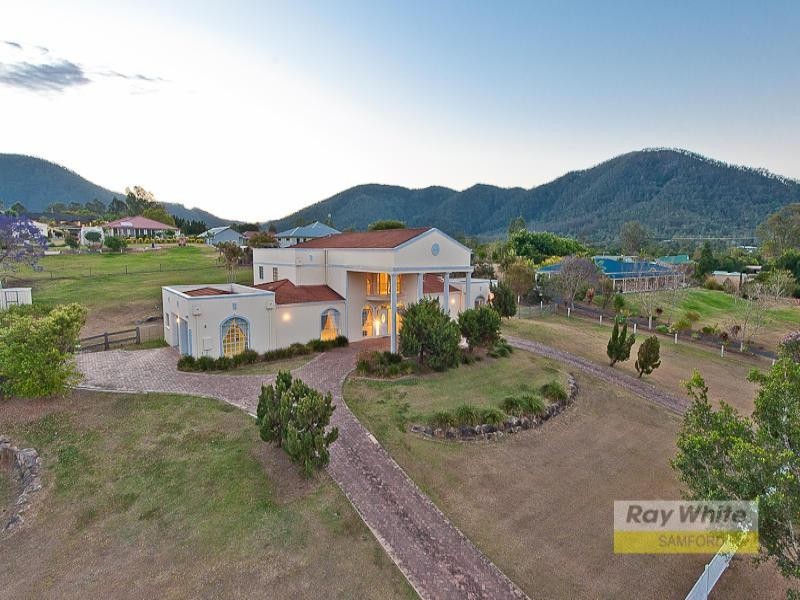 18 Showgrounds Drive, Highvale QLD 4520