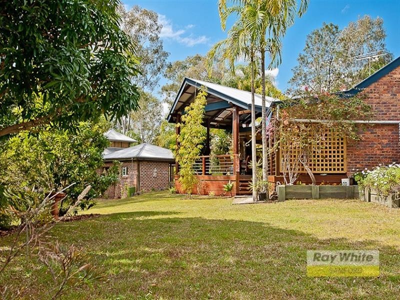 12 Grandview Court, Camp Mountain QLD 4520