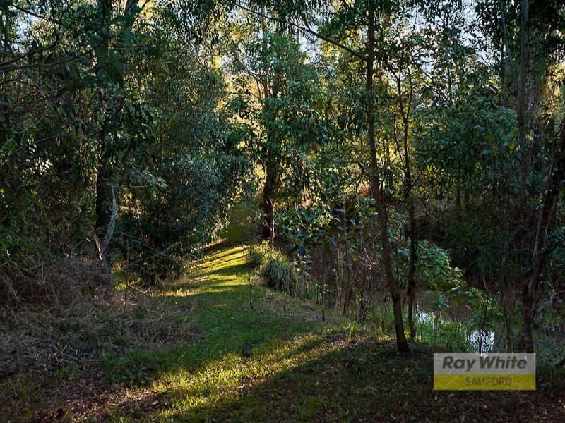 24 McCombe Road, Camp Mountain QLD 4520