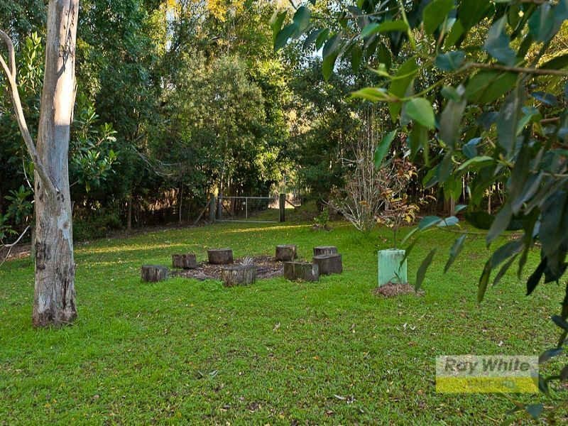 24 McCombe Road, Camp Mountain QLD 4520