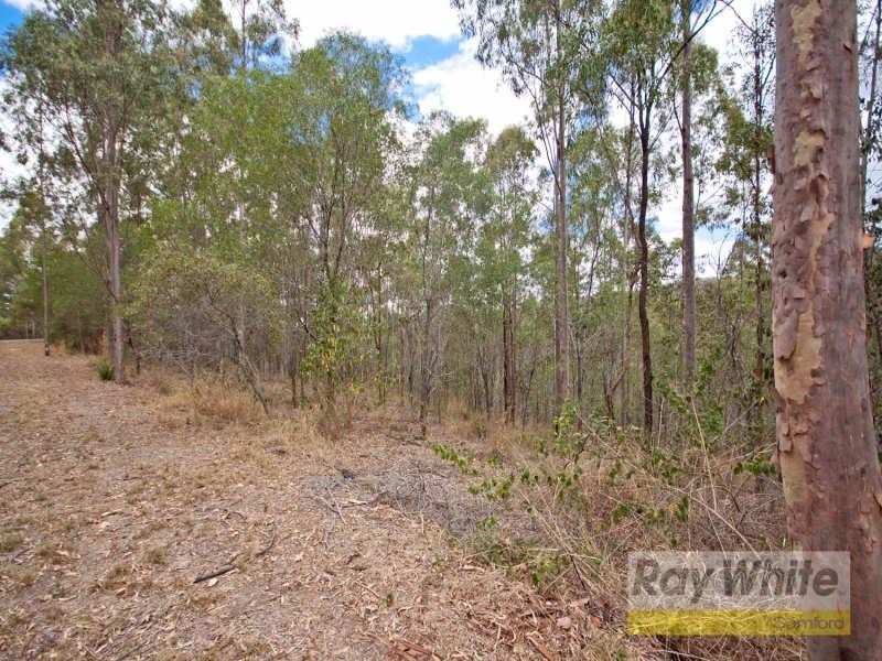 Bunya QLD 4055