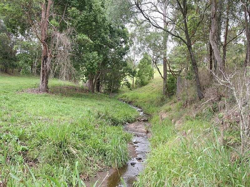 1/9 Halls Road, Cedar Creek QLD 4520