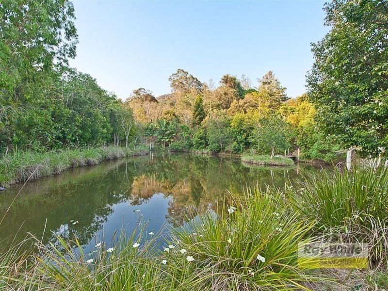 21 Pinewood Drive, Samford Valley QLD 4520