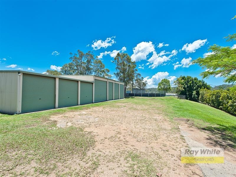 77 Albert Road, Draper QLD 4520