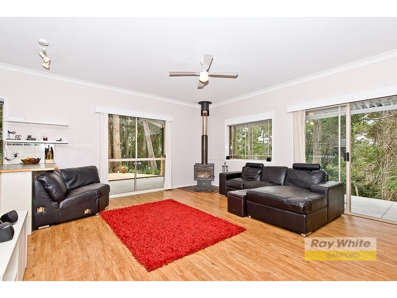 39 Harland Road, Mount Glorious QLD 4520