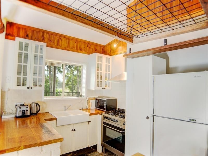 128 Hipathites Road, Kobble Creek QLD 4520