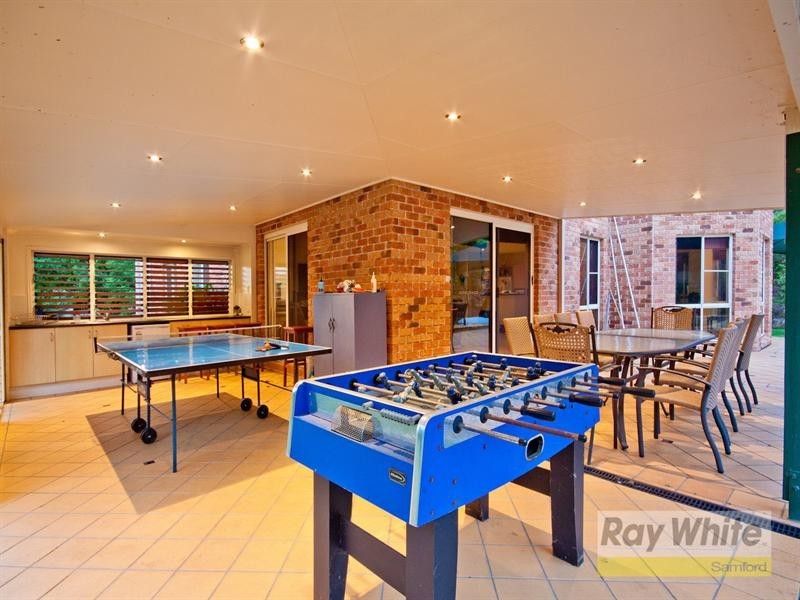 6 Smallwood Court, Samford Valley QLD 4520