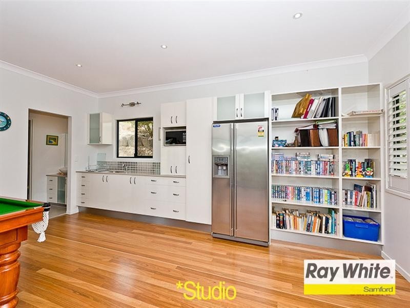 6 Smallwood Court, Samford Valley QLD 4520