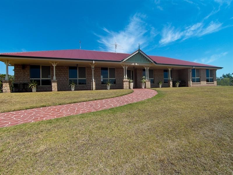 4 Brownlow Court, Cashmere QLD 4500
