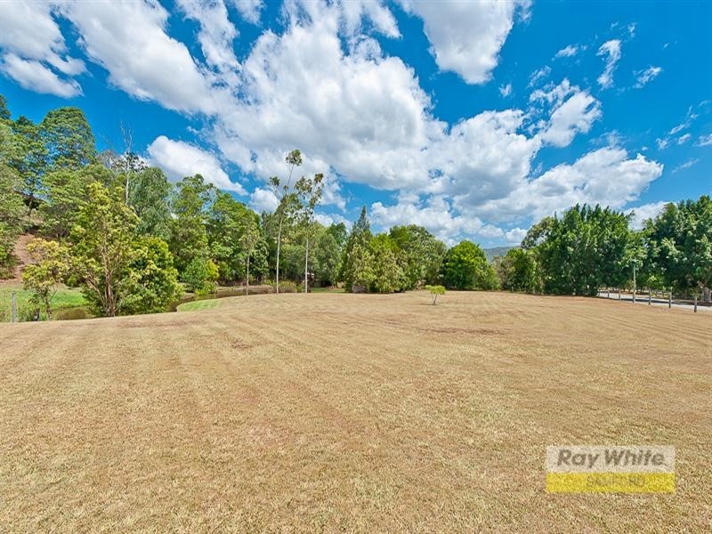 15 Malwood Court, Highvale QLD 4520