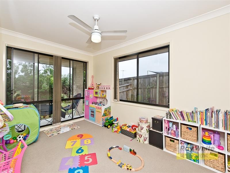 49 Mary Ring Drive, Samford Village QLD 4520