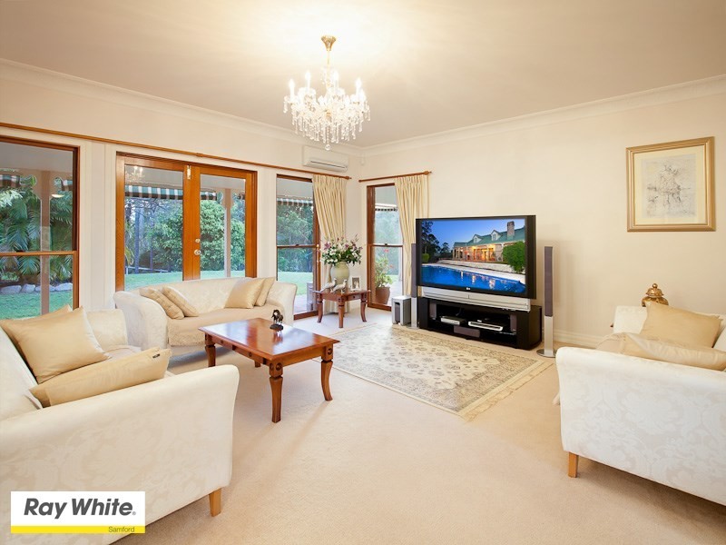 22 Stansell Court, Draper QLD 4520