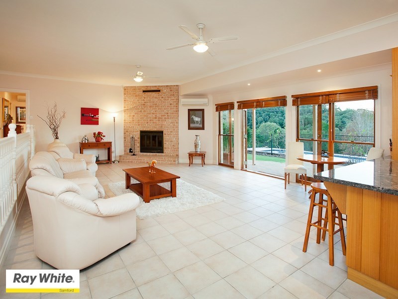 22 Stansell Court, Draper QLD 4520