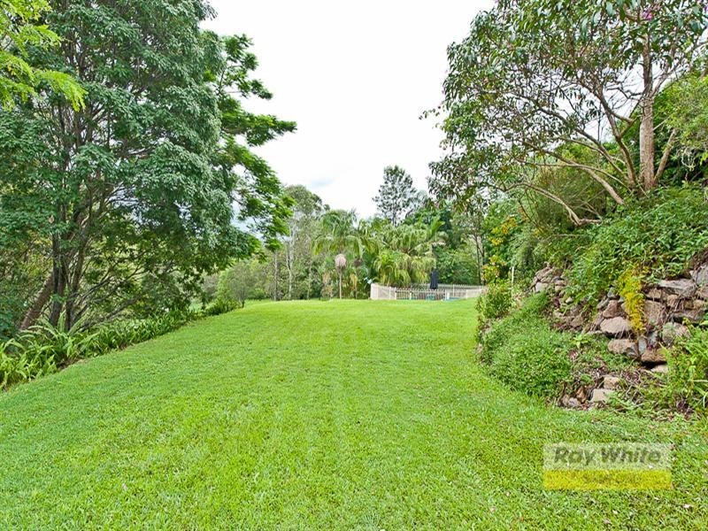 3 Autumnwood Court, Samford Valley QLD 4520