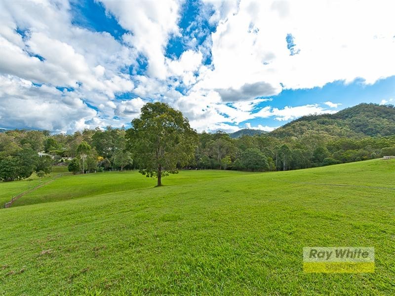 Mount Samson QLD 4520