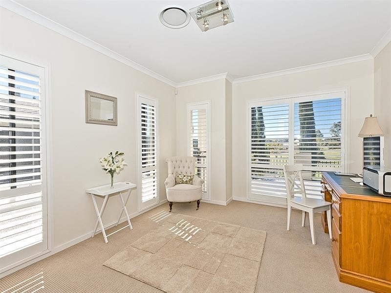 33 Warwick Lane, Samford Valley QLD 4520