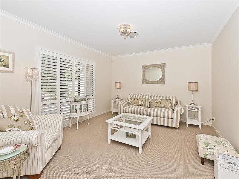 33 Warwick Lane, Samford Valley QLD 4520