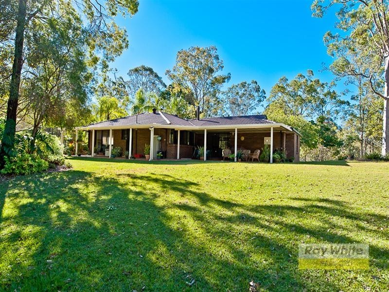 3 Delonix Place, Wights Mountain QLD 4520