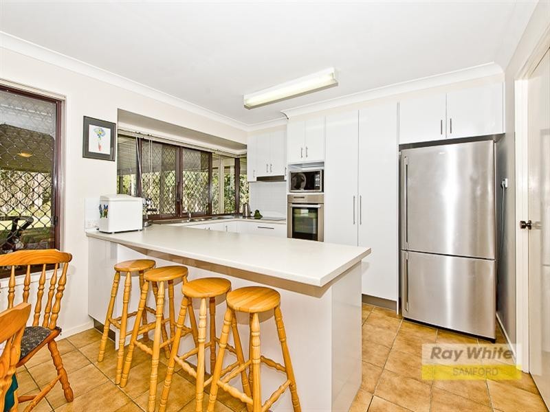 3 Delonix Place, Wights Mountain QLD 4520