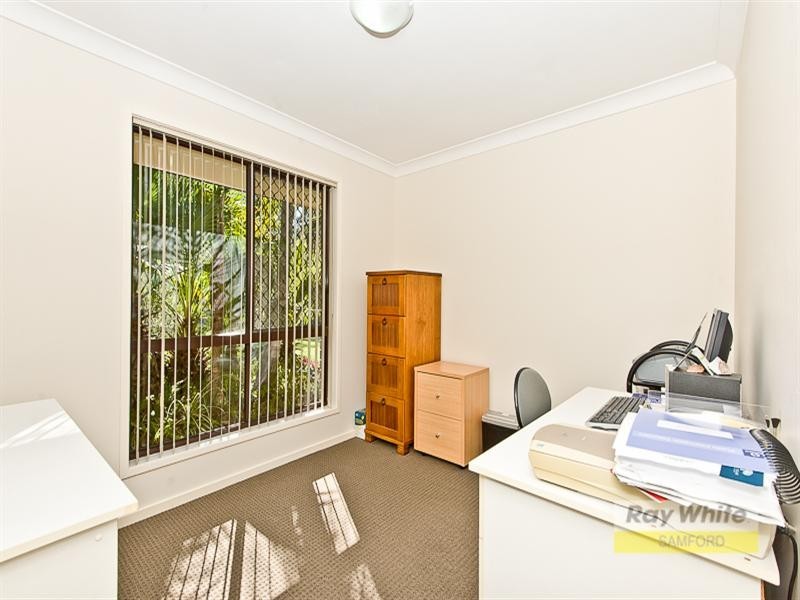 3 Delonix Place, Wights Mountain QLD 4520