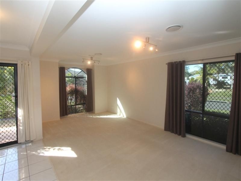 32 Pine Valley Drive, Joyner QLD 4500