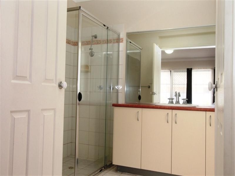 32 Pine Valley Drive, Joyner QLD 4500