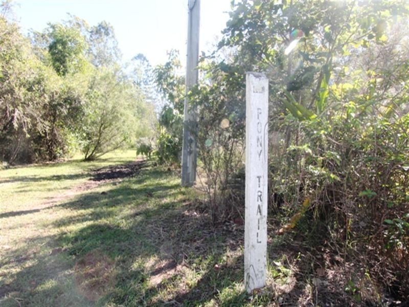 19 Richards Road, Camp Mountain QLD 4520