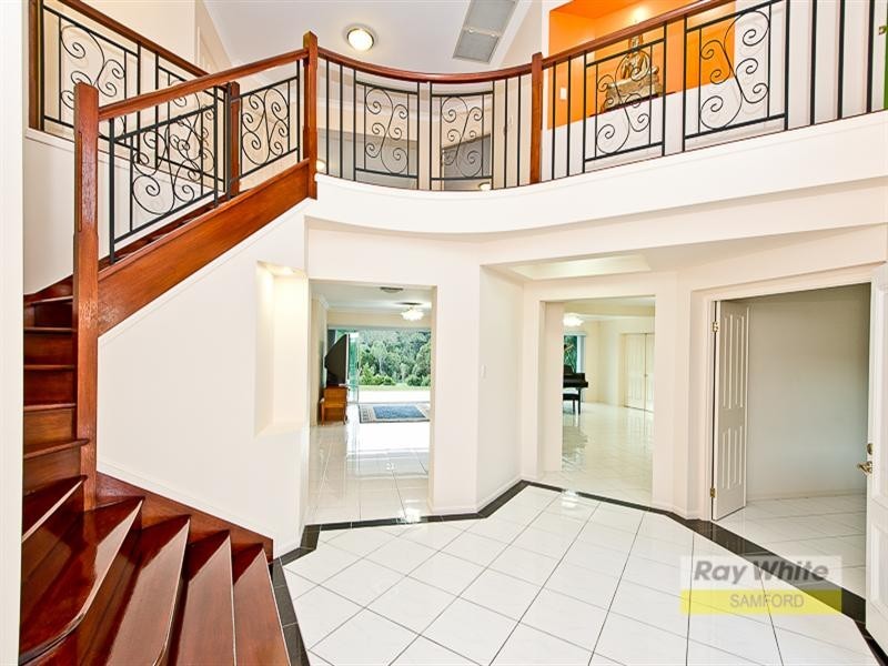 12 Cannington Court, Samford Valley QLD 4520