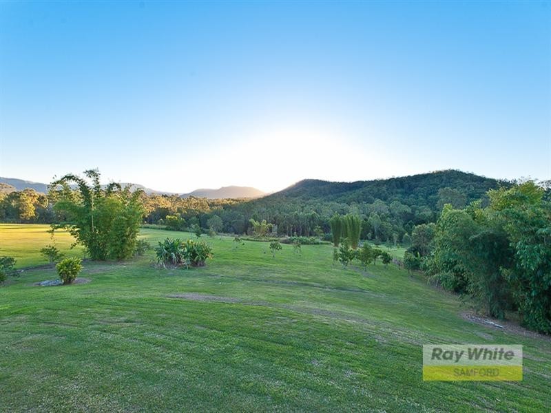 12 Cannington Court, Samford Valley QLD 4520