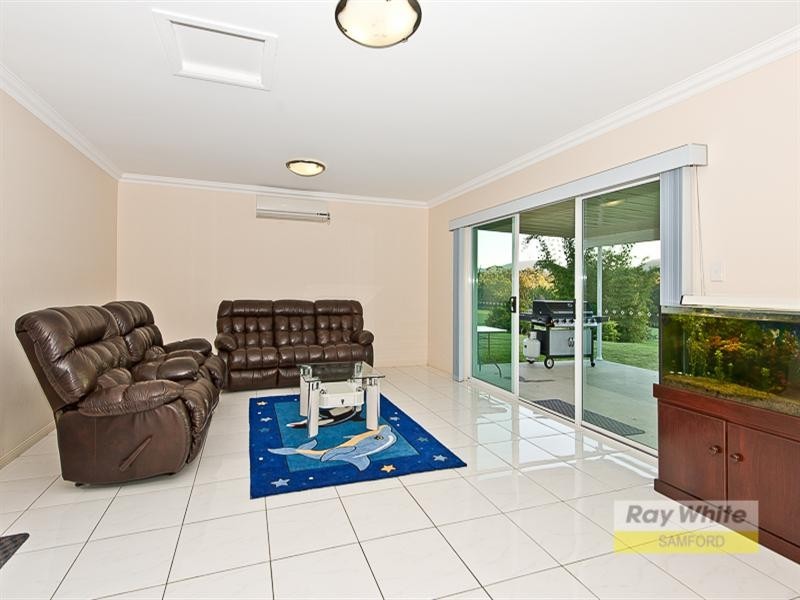 12 Cannington Court, Samford Valley QLD 4520