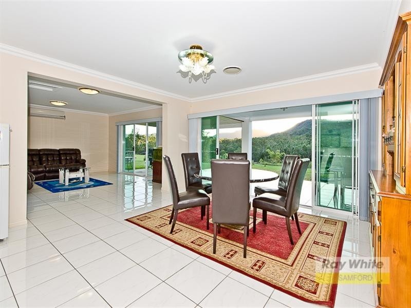 12 Cannington Court, Samford Valley QLD 4520