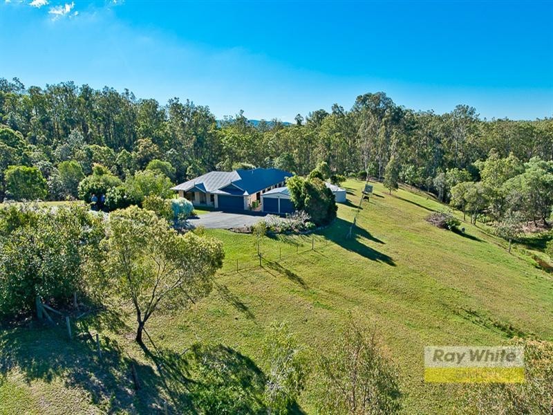 4 Kai Court, Cashmere QLD 4500