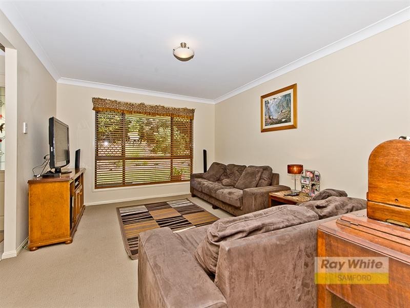 4 Kai Court, Cashmere QLD 4500