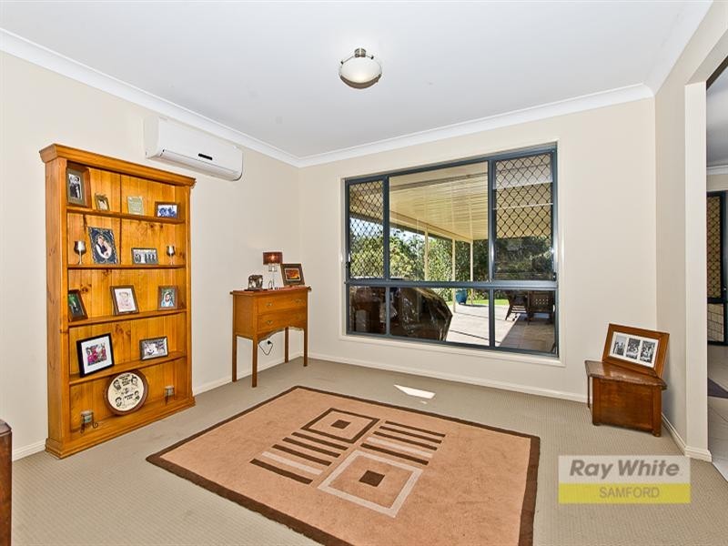 4 Kai Court, Cashmere QLD 4500