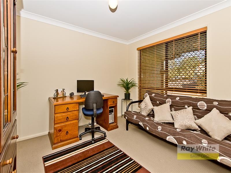 4 Kai Court, Cashmere QLD 4500