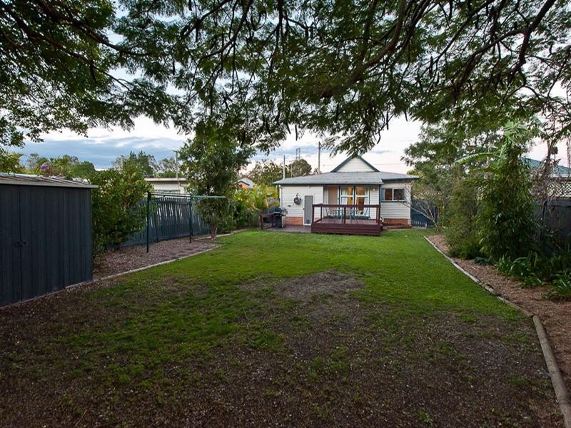 33 Lyndhurst Road, Boondall QLD 4034