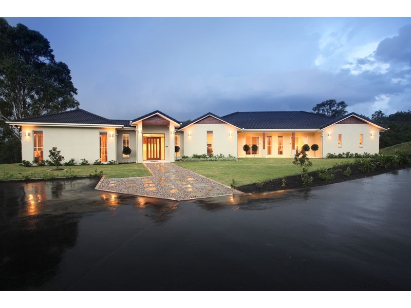 9 Tom Schmidt Drive, Samford QLD 4520