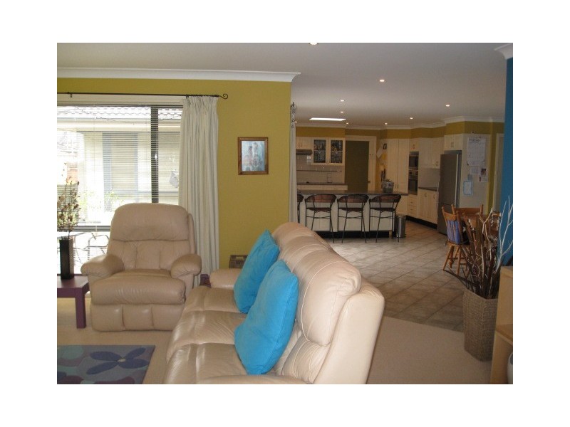 221 Macleans Point Road, Sanctuary Point NSW 2540