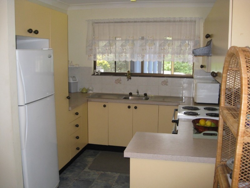 173 Sanctuary Point Road, Sanctuary Point NSW 2540