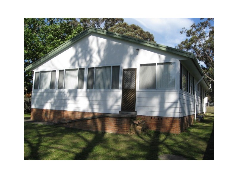 233 Macleans Point Road, Sanctuary Point NSW 2540