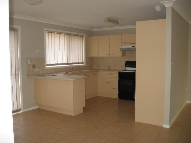 1/202 Macleans Point Road, Sanctuary Point NSW 2540
